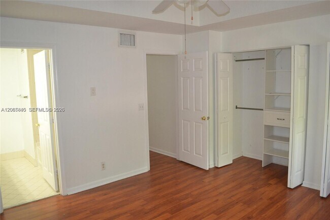 Building Photo - 3973 Orange Tree Ln