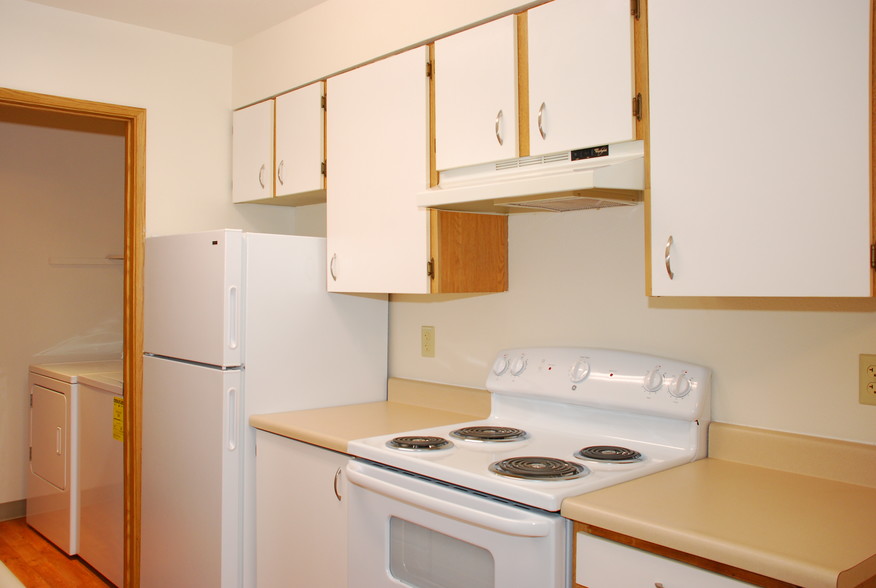 Fully Equipped Kitchens - Forest Green Apartments