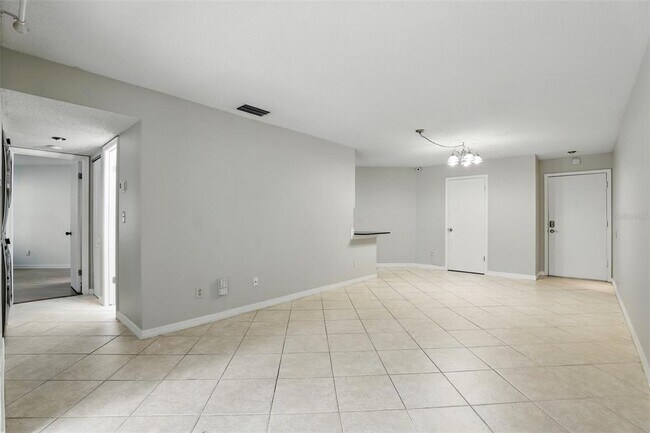 Building Photo - 3966 Atrium Dr
