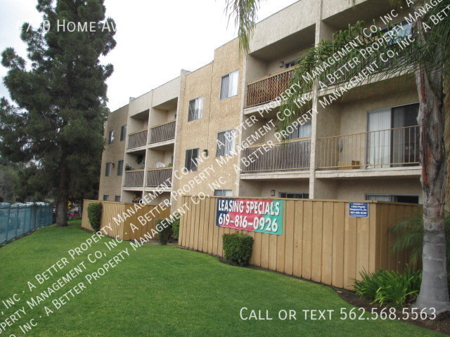 Primary Photo - Gated Upper 2 Bedroom Available - Home Gar...