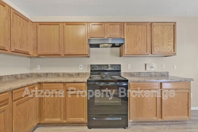 Building Photo - 31567 N Cactus Dr