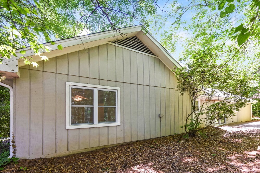 Building Photo - 153 Drury Ln