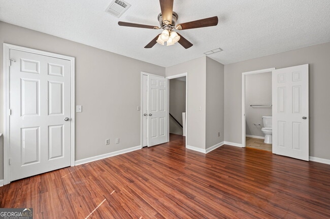 Building Photo - 5313 Waverly Trce