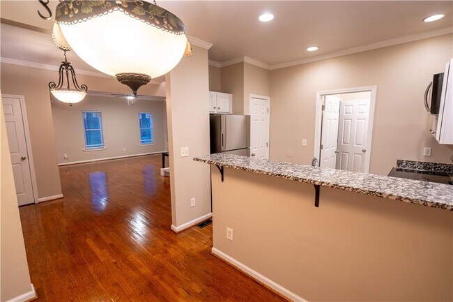 Building Photo - 1188 Ira St SW