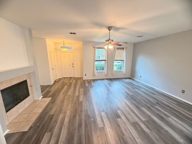 Building Photo - 2905 Hudson Crossing