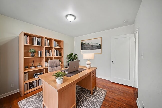 Building Photo - 1764 Oakland St