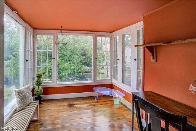 Building Photo - 2245 Bellfield Ave