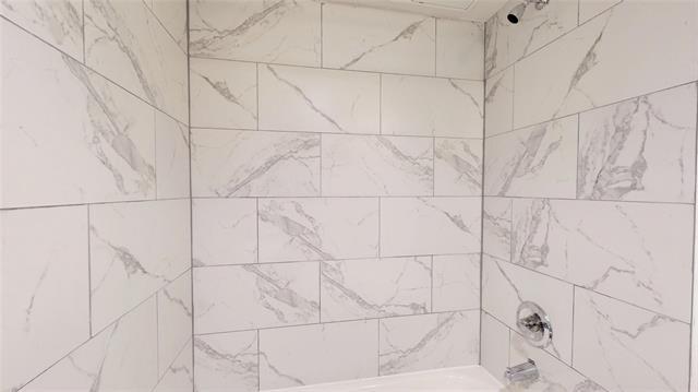 Building Photo - 6304 Prospect Ave