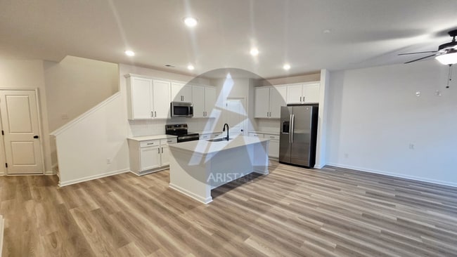 Building Photo - 3136 Marbella Cir