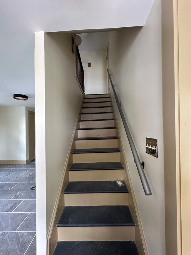 Building Photo - Dear Lover, LLC