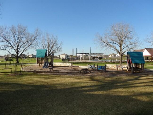 Building Photo - 17914 Grassy Prairie Dr