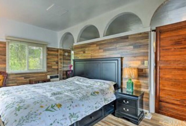 Building Photo - 14185 Skyline Dr