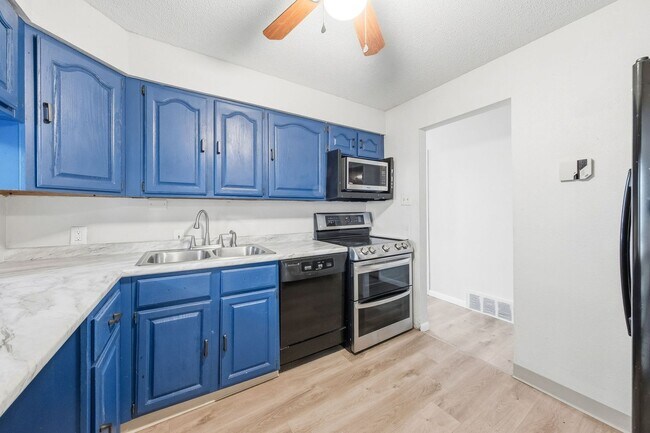 Building Photo - 3034 Forge Dr