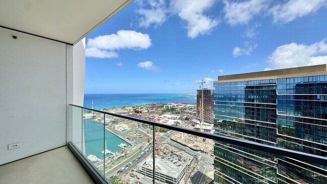 Building Photo - 1000 Auahi St
