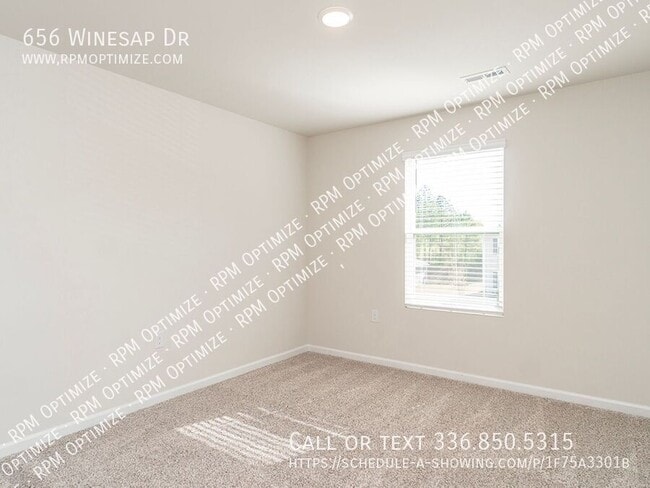 Building Photo - 656 Winesap Dr