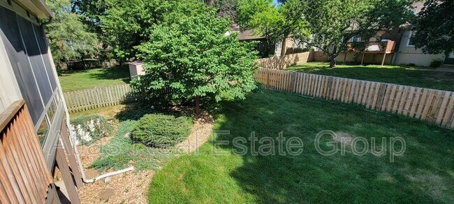 Building Photo - 322 NE Lincoln St