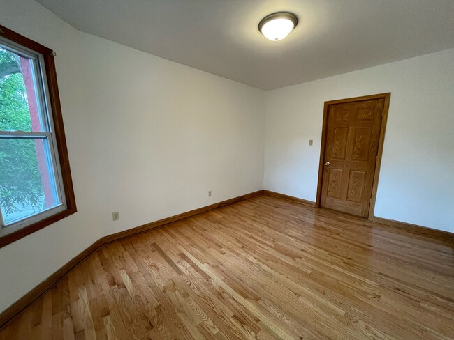 bedroom - 240 Sawyer Ave