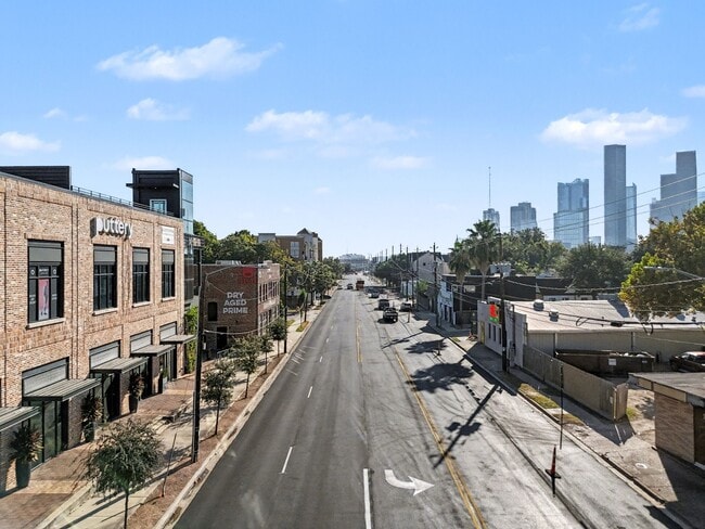 Building Photo - 1818 Decatur St