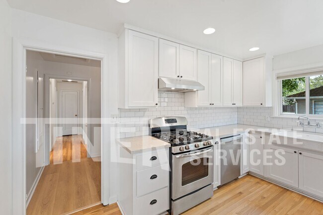 Building Photo - 3726 58th St