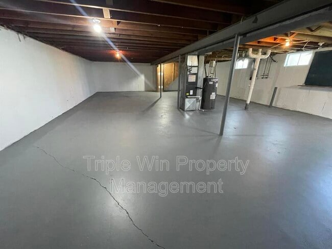 Building Photo - 2331 Lost Hollow Ct