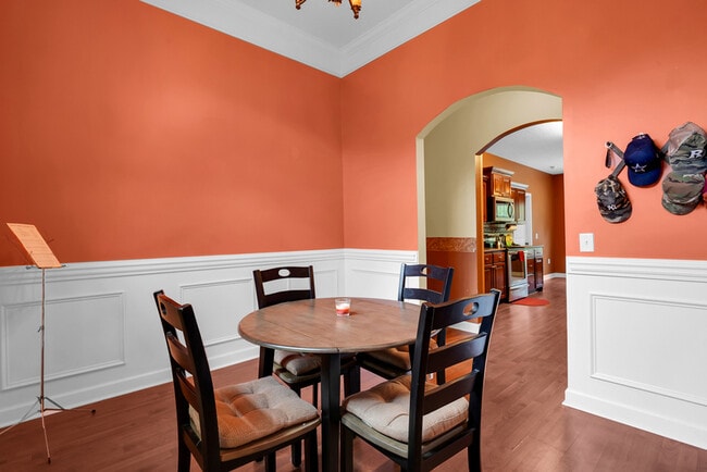 Building Photo - 68 Lincoln Way