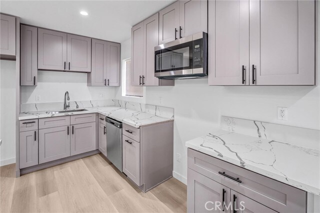 Building Photo - 10517 Firmona Ave