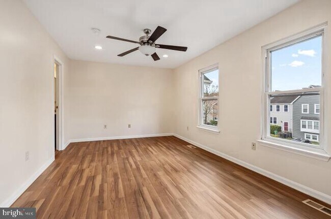 Building Photo - 3314 Major Denton Dr