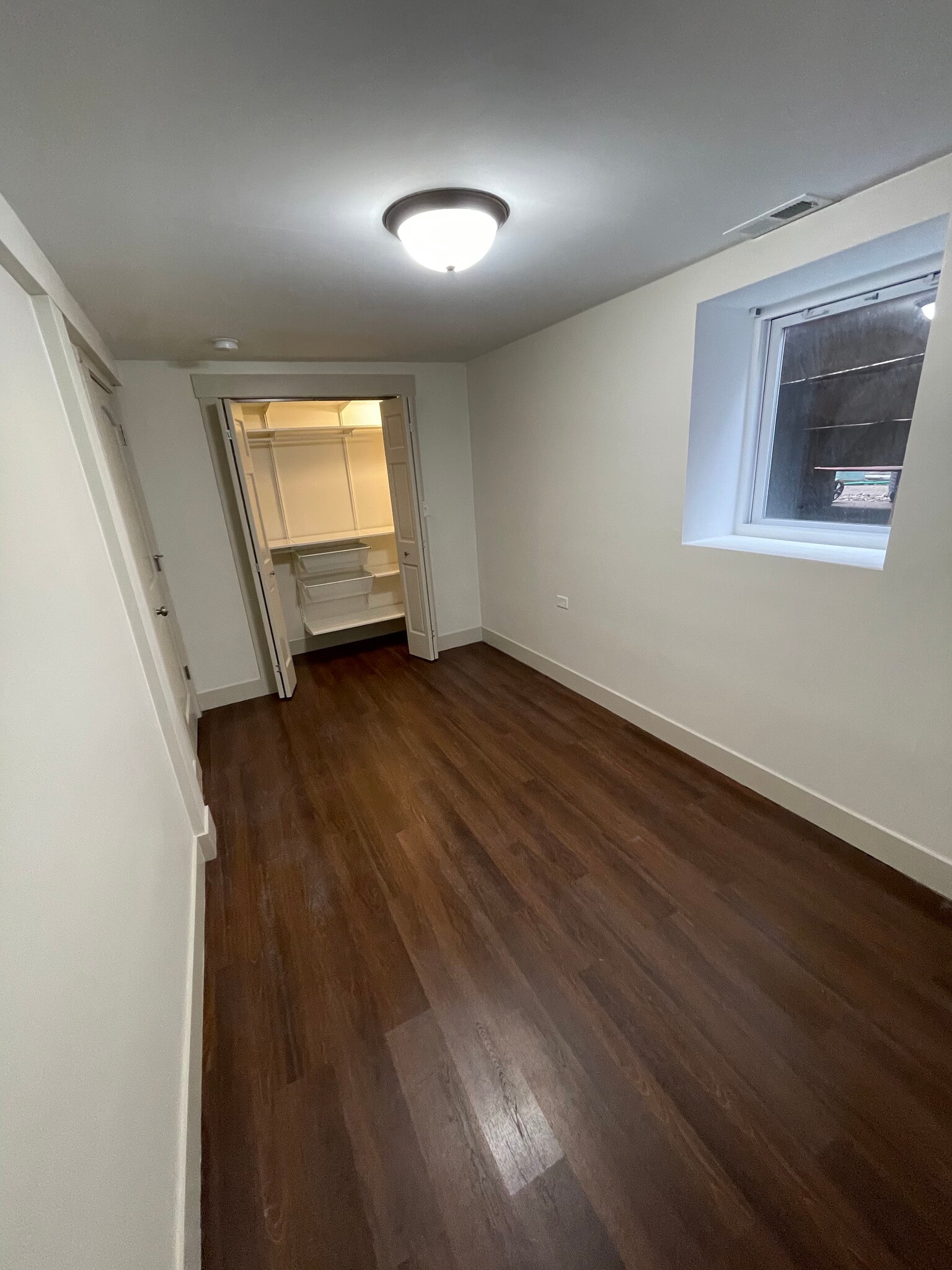 Building Photo - 5330 W 23rd Pl