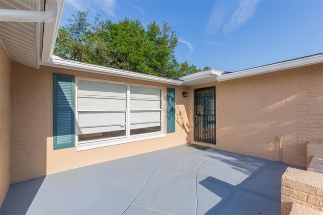 Building Photo - 11034 Tamarix Ave