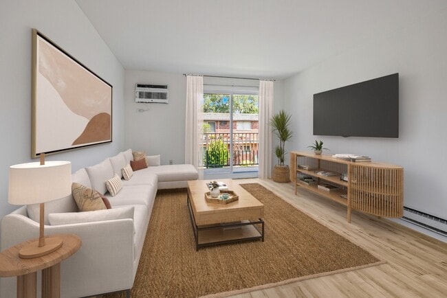 Building Photo - Modern 2 Bedroom Apartments | Recently Renovated | Pet Friendly | Prime Location