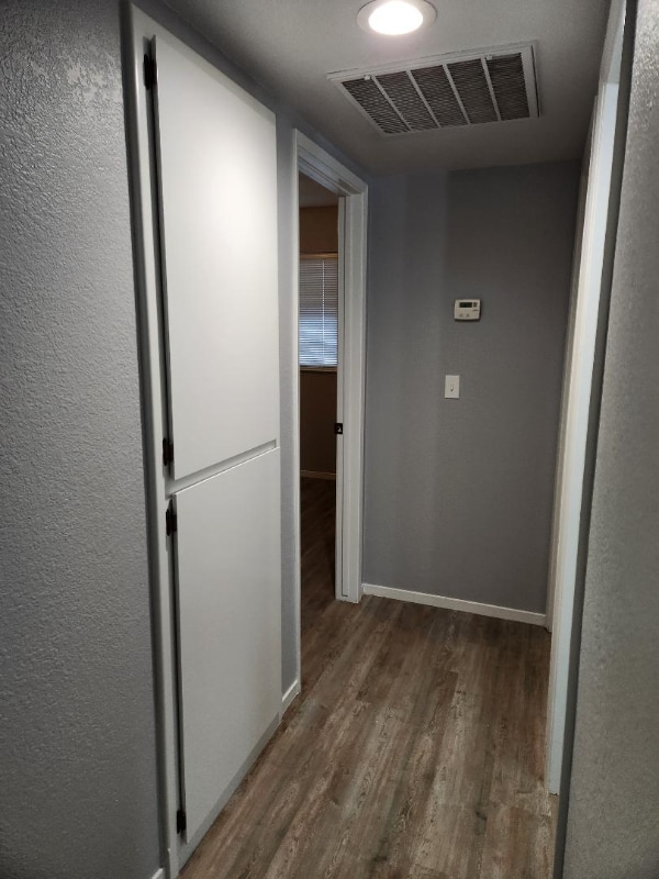 Building Photo - 325 Springville Ct