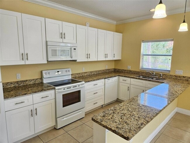 Building Photo - 601 Sandy Nook St