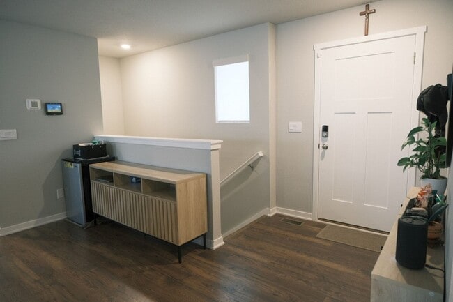 Building Photo - Springfield Ranch For Rent!