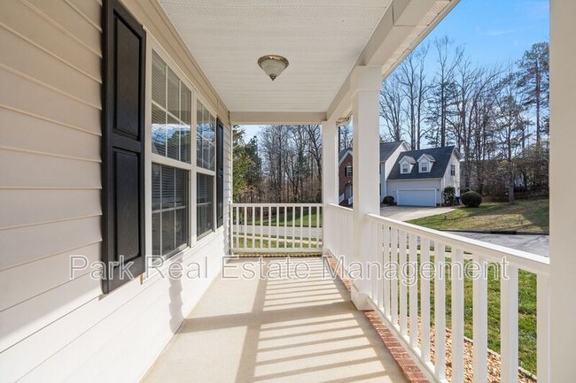 Building Photo - 420 New Parkside Dr