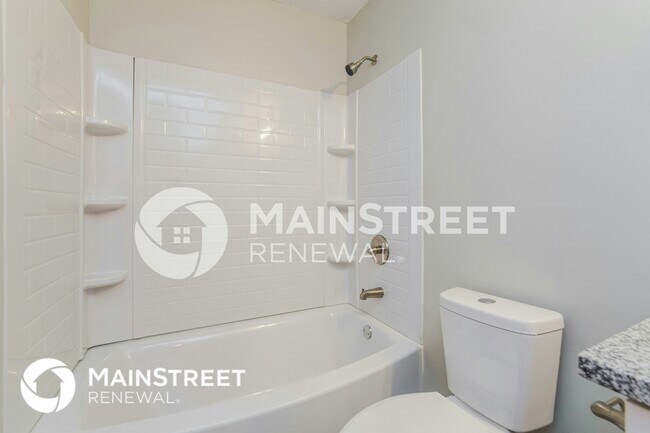 Building Photo - 128 Clearwater Dr