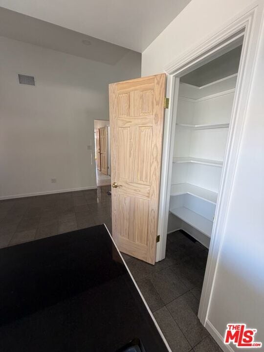 Building Photo - 3900 Castlerock Rd