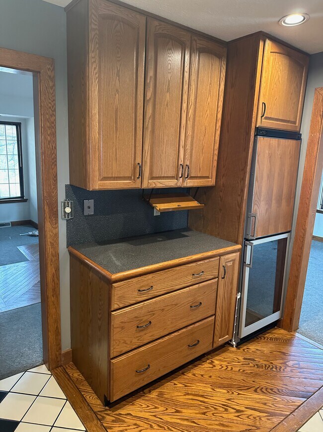 Building Photo - 6311 Saint Andrews Dr