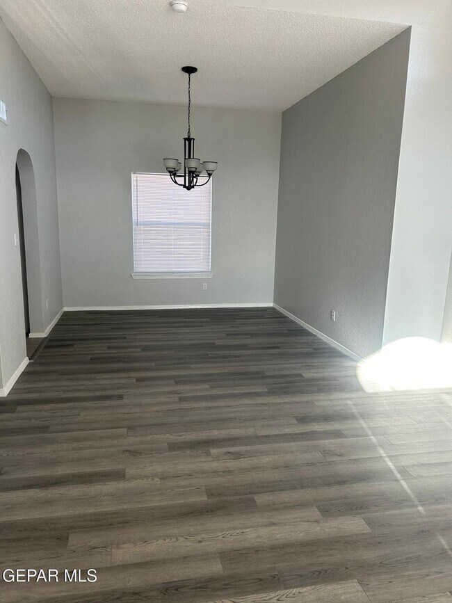 Building Photo - 7401 Le Conte Dr