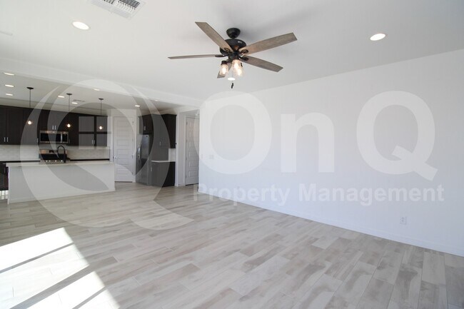 Building Photo - 23055 E Stacey Rd