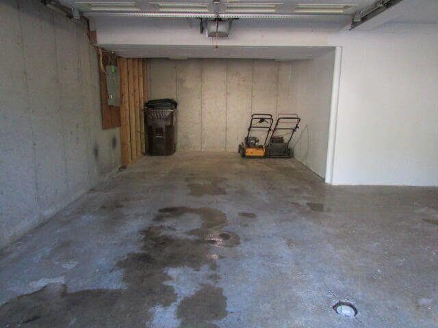 Building Photo - 428 Glenview Ct