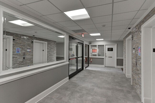 Building Photo - 1100 Wheat St