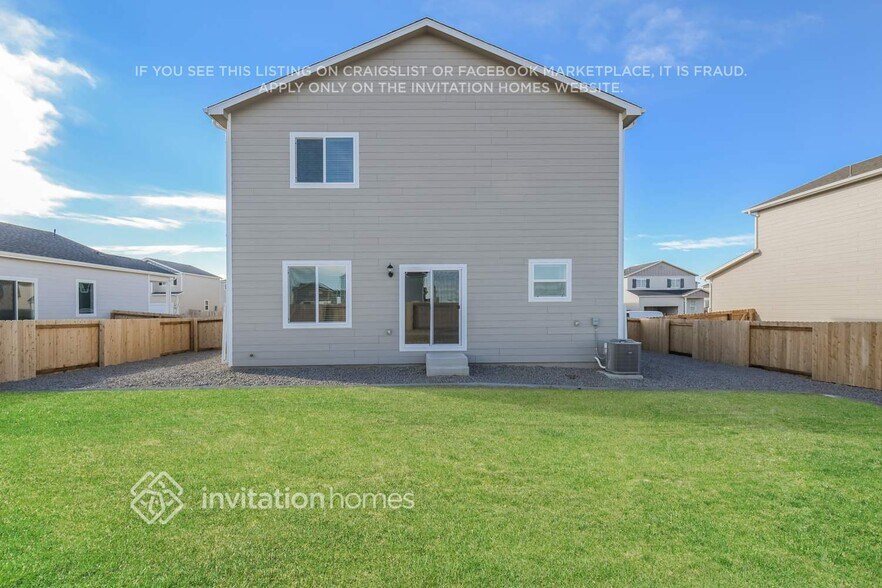 Building Photo - 7212 Dolores Ave