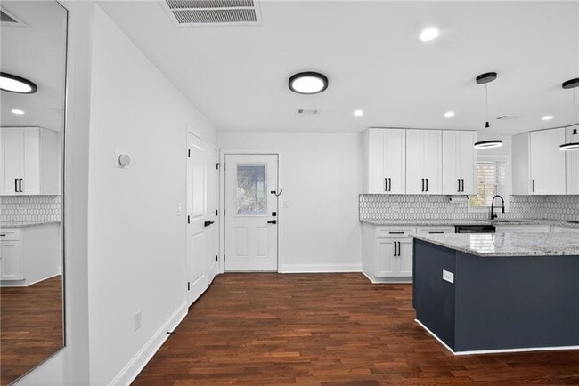 Building Photo - 3769 Adkins Rd NW