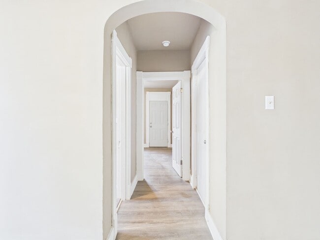 Building Photo - 2508 North Ave