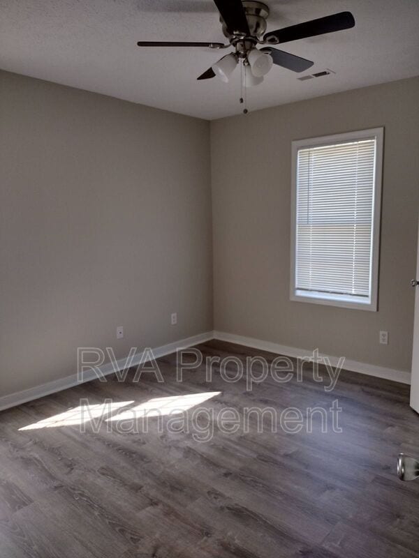 Building Photo - 6105 Varina Point Ln