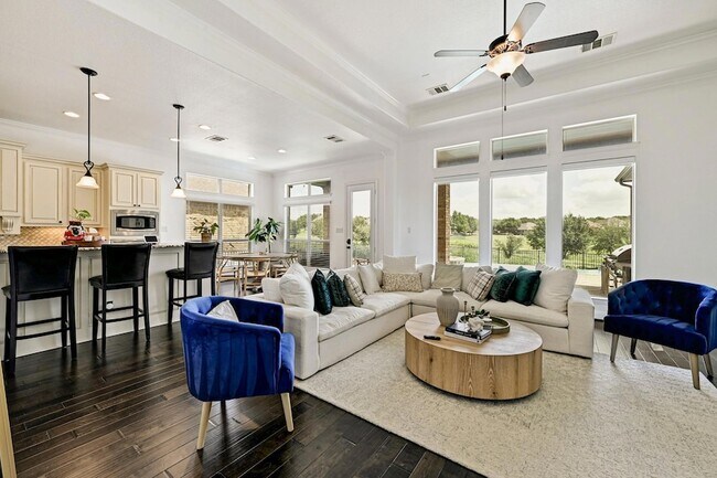 Building Photo - 4303 Woodledge Pl