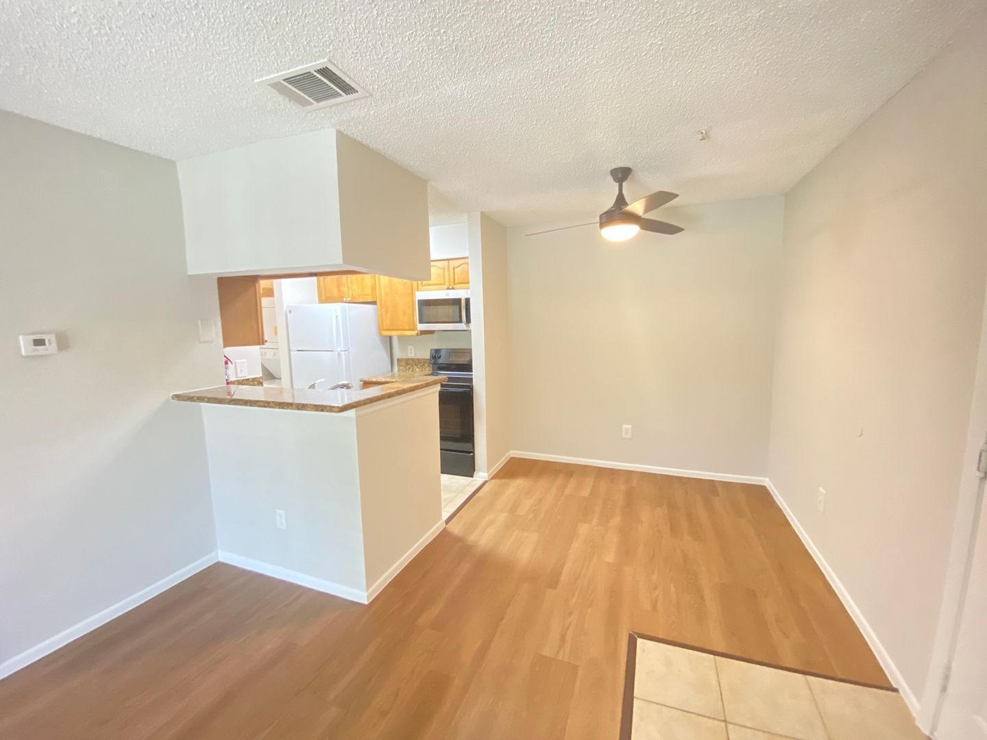 Building Photo - 208 Afton Square