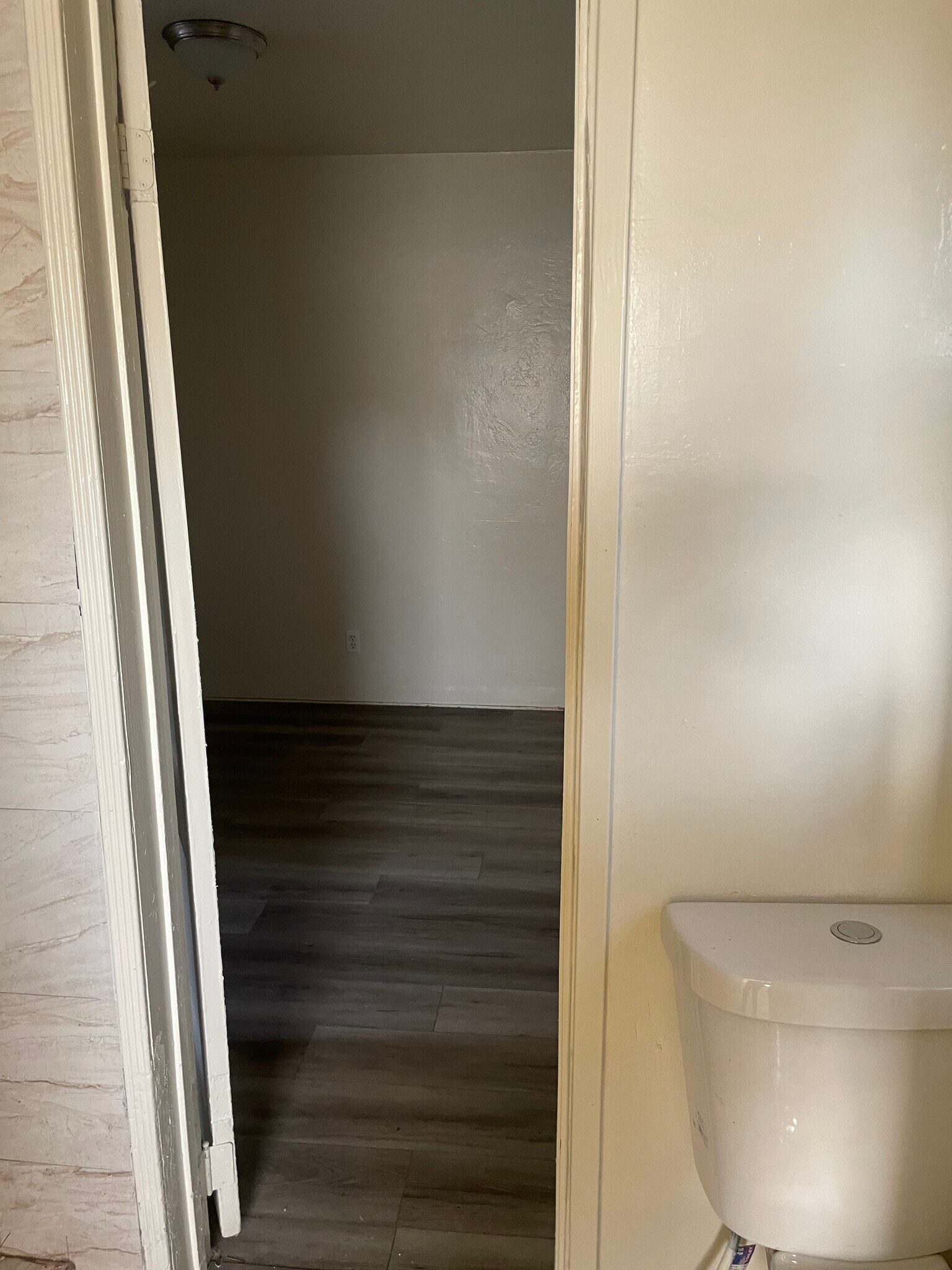 Building Photo - 7823 Sterling Ave