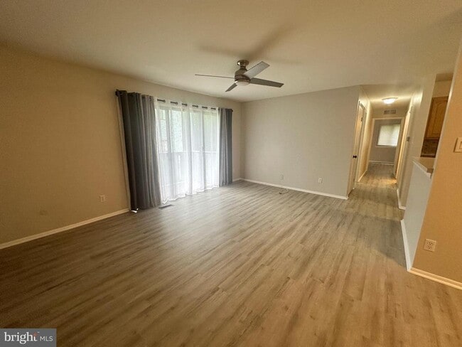 Building Photo - 1103 Woodhollow Dr