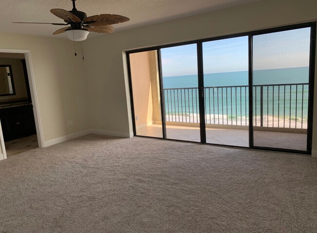 Building Photo - 995 N Highway A1A